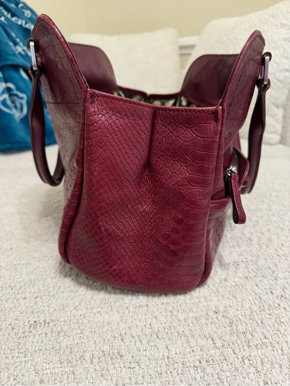 Longchamp Gatsby Satchel Red Python Embossed Twist Lock Structured Purse France - Picture 15 of 16